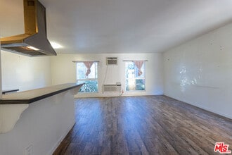 1118 Waterloo St in Los Angeles, CA - Building Photo - Building Photo