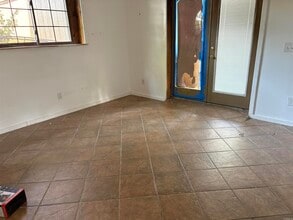 132 Gray Cir in Hot Springs, AR - Foto de edificio - Building Photo