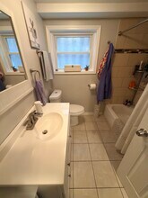 5061 W Eddy St, Unit Garden Unit in Chicago, IL - Building Photo - Building Photo