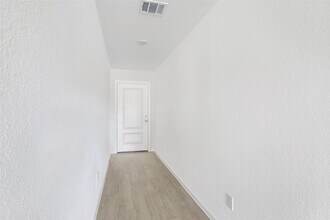 724 Zuppino Ln in Huffman, TX - Building Photo - Building Photo