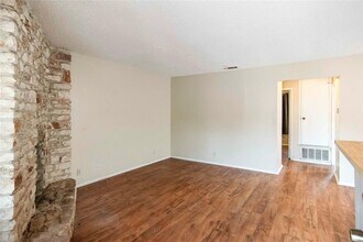 2307 Rachael Ct in Austin, TX - Building Photo - Building Photo