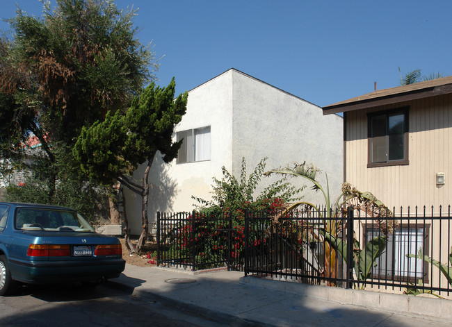 5228 Rex Ave in San Diego, CA - Building Photo - Building Photo