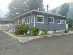 10560 US-12 in Orofino, ID - Building Photo - Building Photo