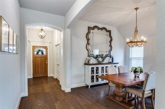 5825 Pollard St in Westworth Village, TX - Building Photo - Building Photo