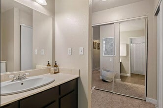 35 Patricia Way in Roseville, CA - Building Photo - Building Photo