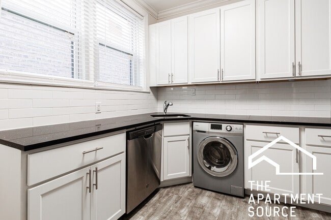 1132 Maple Ave, Unit 2 in Evanston, IL - Foto de edificio - Building Photo