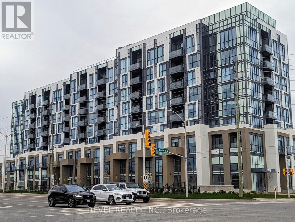 509 Dundas St W in Oakville, ON - Building Photo