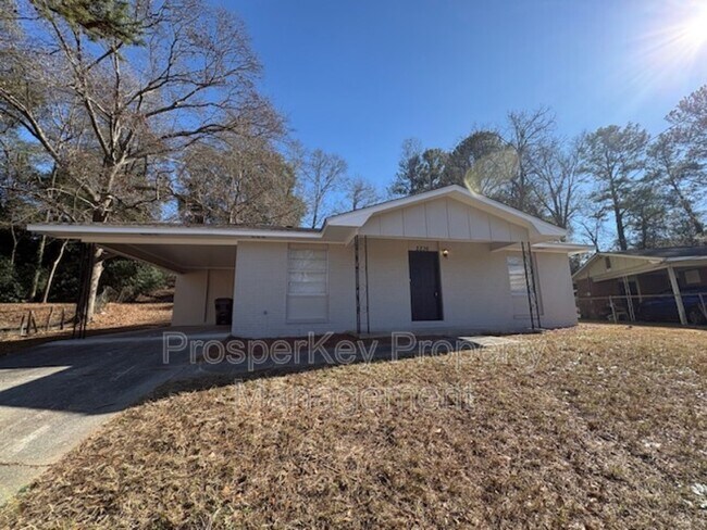 2236 Danbury Dr in Columbus, GA - Building Photo - Building Photo