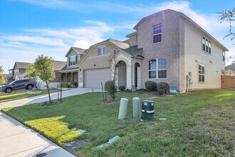 19321 Hartwell Dr in Pflugerville, TX - Building Photo - Building Photo