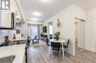 110 Fergus Av in Kitchener, ON - Building Photo - Building Photo