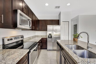 6028 Pine Tree Way in Riviera Beach, FL - Building Photo - Building Photo