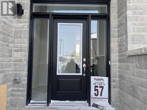 111 Watts Mews in Kawartha Lakes, ON - Building Photo - Building Photo