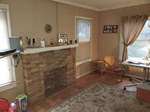 4418 McKinney St in Houston, TX - Building Photo - Building Photo