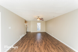 4657 Lindawood Ln in Memphis, TN - Building Photo - Building Photo