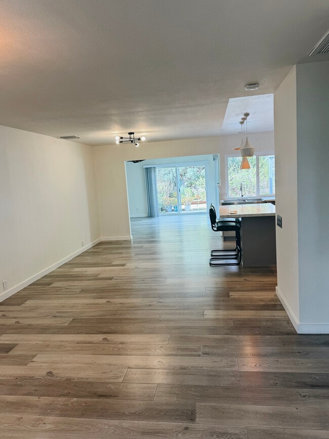 2643 Briarwood Pl in Thousand Oaks, CA - Building Photo - Building Photo