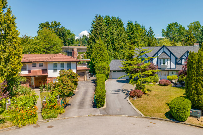 Chicory Cove in Burnaby, BC - Building Photo - Other