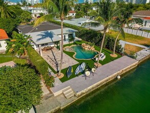 7810 Hawthorne Ave in Miami Beach, FL - Building Photo - Building Photo