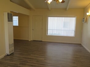 1307-1311 E Ash St in Caldwell, ID - Building Photo - Building Photo