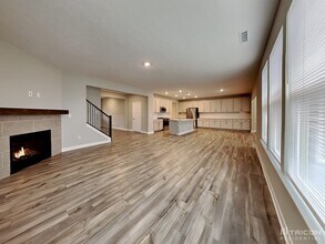 4886 Morenci Ct in New Palestine, IN - Building Photo - Building Photo
