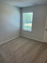 26010 Emory Holw Dr in Tomball, TX - Building Photo - Building Photo