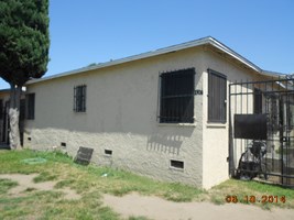 1709 E Saunders St in Compton, CA - Building Photo - Building Photo