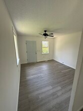 5612 Madonna Cir, Unit 5612 in Knoxville, TN - Foto de edificio - Building Photo