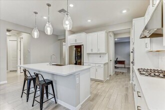 33886 Landsman Lp in Wesley Chapel, FL - Building Photo - Building Photo
