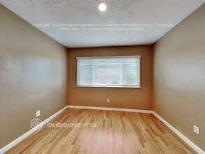 2415 Pilgrims Bend Dr in Friendswood, TX - Building Photo - Building Photo