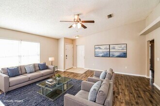 7774 Mordecai Ct in Jacksonville, FL - Building Photo - Building Photo