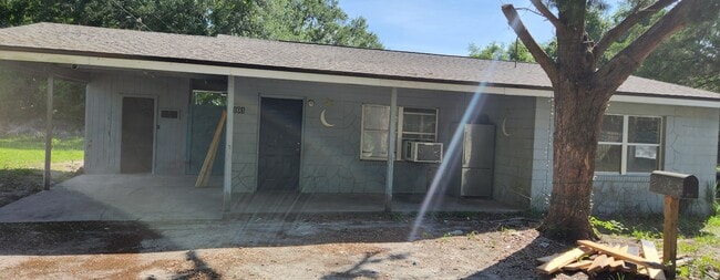 101 SE 312th St in Cross City, FL - Building Photo - Building Photo