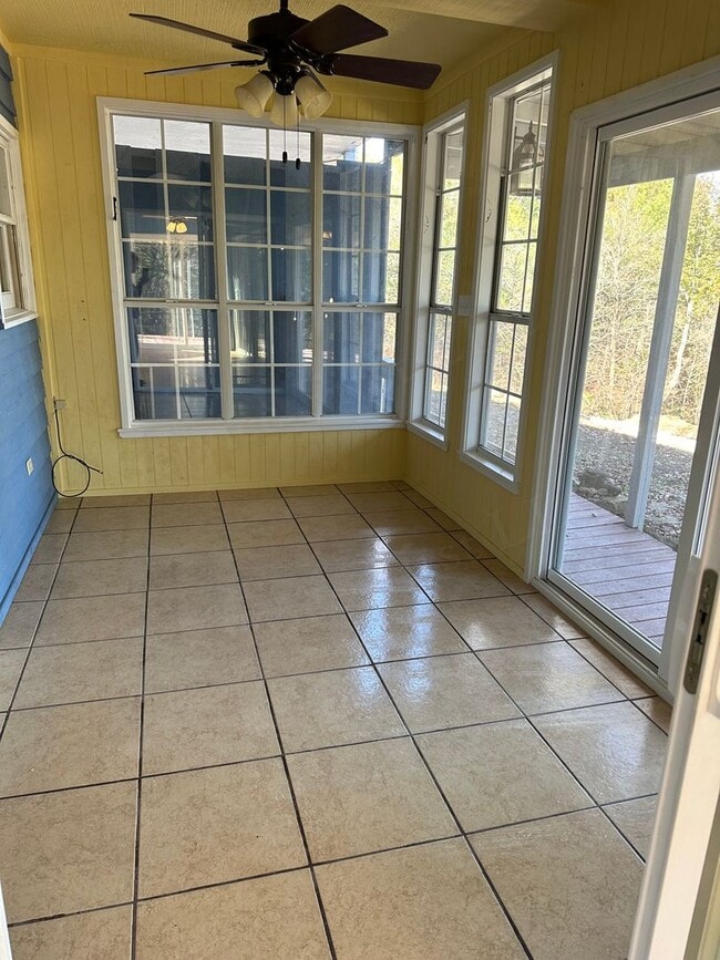 property at 306 Wallen Bluff Dr
