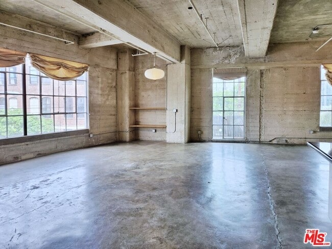 property at 1855 Industrial St