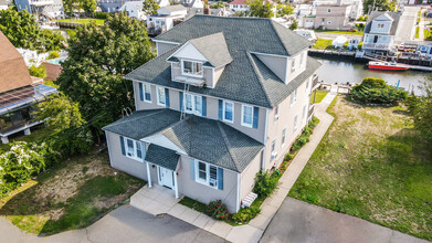 387 Guy Lombardo Ave in Freeport, NY - Building Photo - Primary Photo