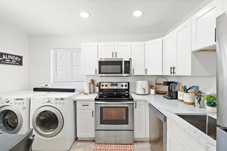 2302 W Colter St in Phoenix, AZ - Building Photo - Building Photo