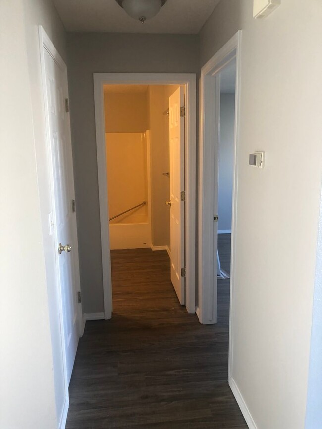 property at 1423 E Dakota Ave