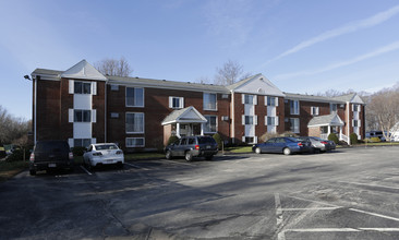 Birchwood Pointe in Amesbury, MA - Building Photo - Building Photo