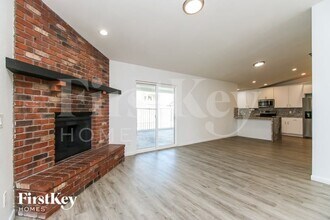 9321 E Dallas St in Mesa, AZ - Building Photo - Building Photo