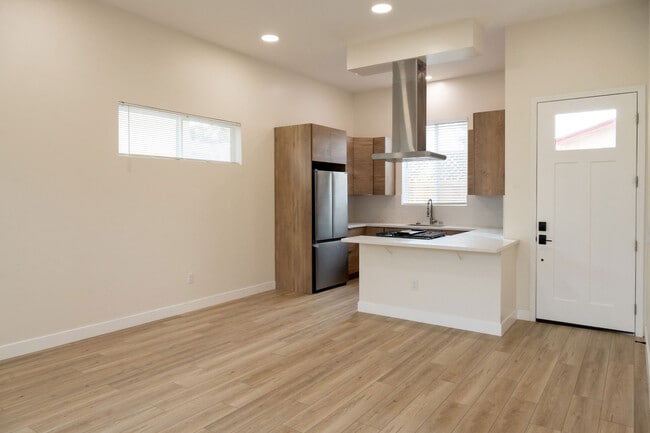 4772 Bancroft St, Unit One Bedroom