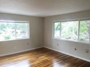 11501-11503 SE 34th Ave in Milwaukie, OR - Building Photo - Building Photo