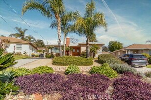 3341 Thelma St in Glendale, CA - Building Photo