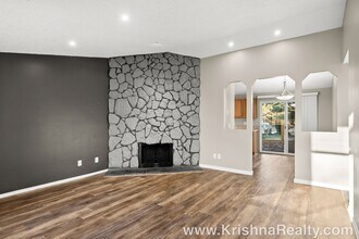 19686 SW 68th Ave in Tualatin, OR - Building Photo - Building Photo