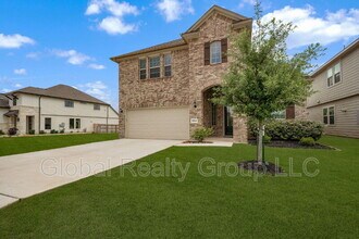 10064 Mulhouse Dr in Schertz, TX - Building Photo - Building Photo