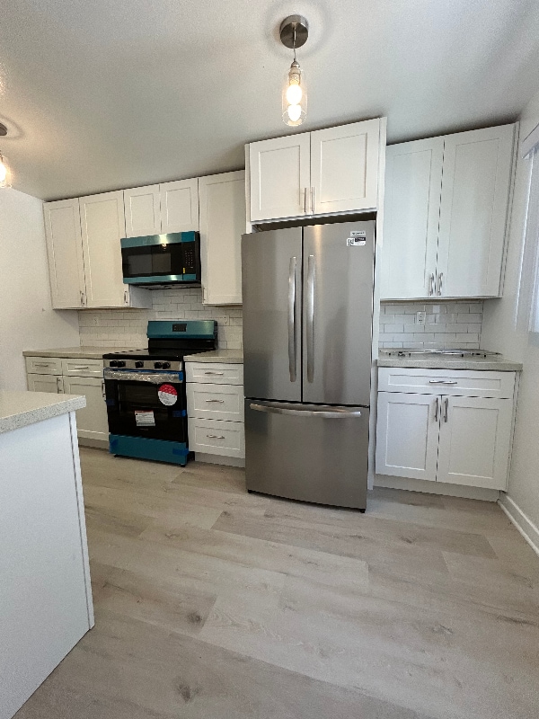 property at 5335 Yarmouth Ave
