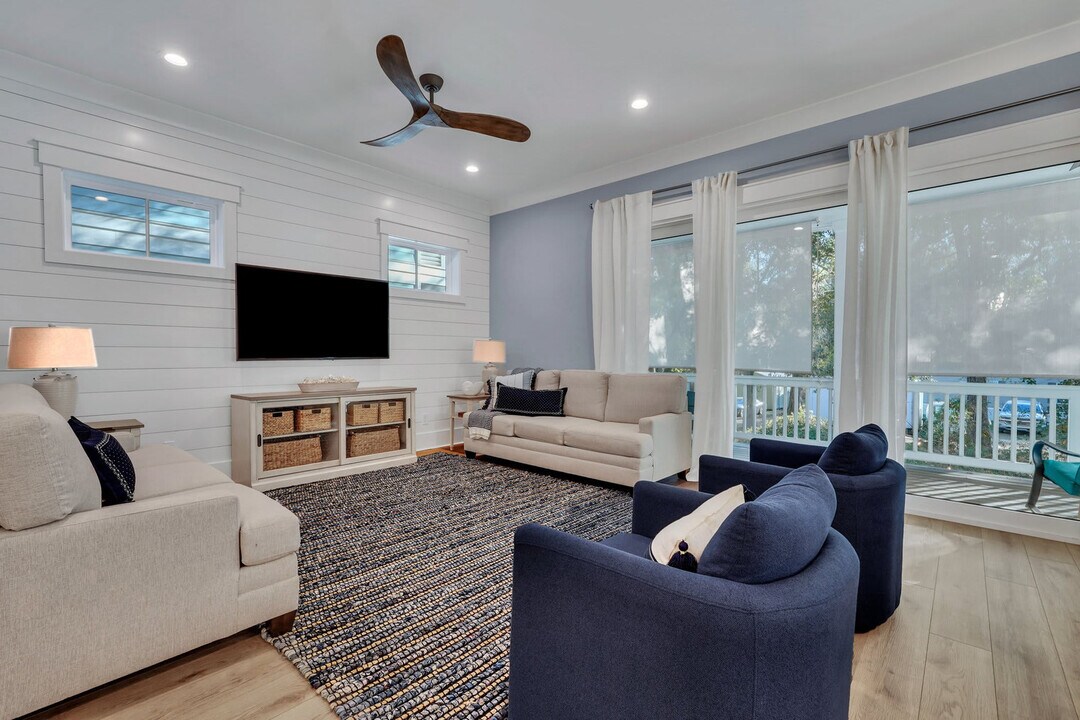 73 Sandcastle Ct in Hilton Head Island, SC - Building Photo