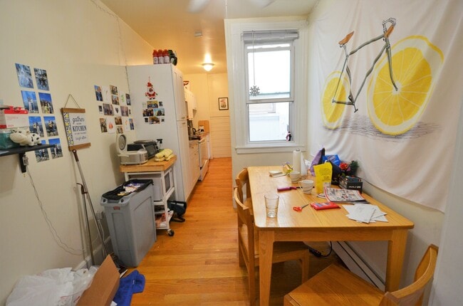 31 Line St, Unit 3