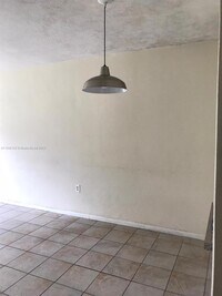 2940 NE 203rd St photo'