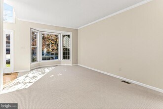 47497 Saulty Dr in Sterling, VA - Building Photo - Building Photo