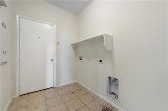 2239 Heaton St in Forney, TX - Building Photo - Building Photo