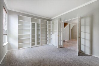 4229 Kingsburg Dr in Round Rock, TX - Building Photo - Building Photo