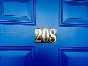 14170 SW 84th St in Miami, FL - Building Photo - Building Photo